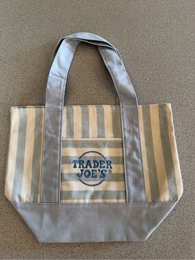 New Trader Joe’s Limited Mini Canvas Tote Bag 2026 Summer Striped Pastel Blue